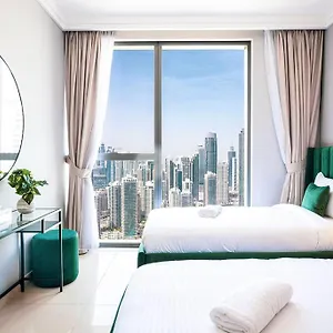 Magnificent Brand New Lux 3br Burj & Fountain View Apartment Dubai
